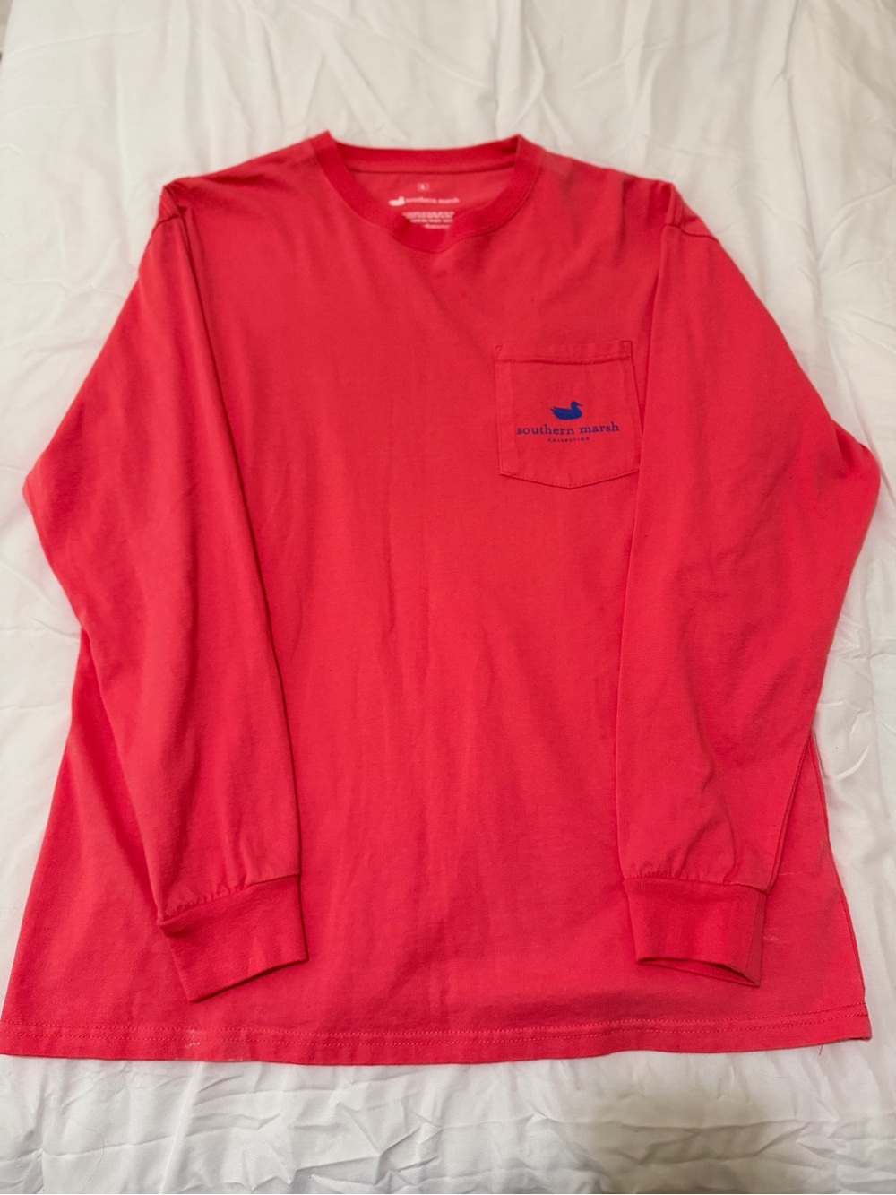 Southern Marsh Long Sleeve Pocket Tee Coral Red Heron Bird Graphic Size L